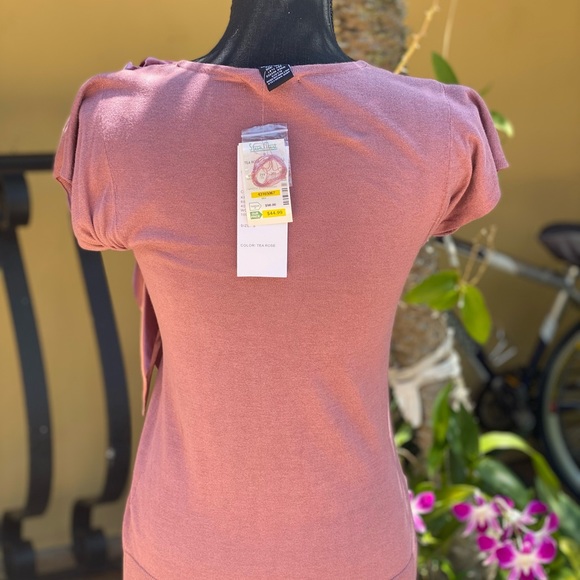 Elegant Small Knit Top Pink - Picture 3 of 4